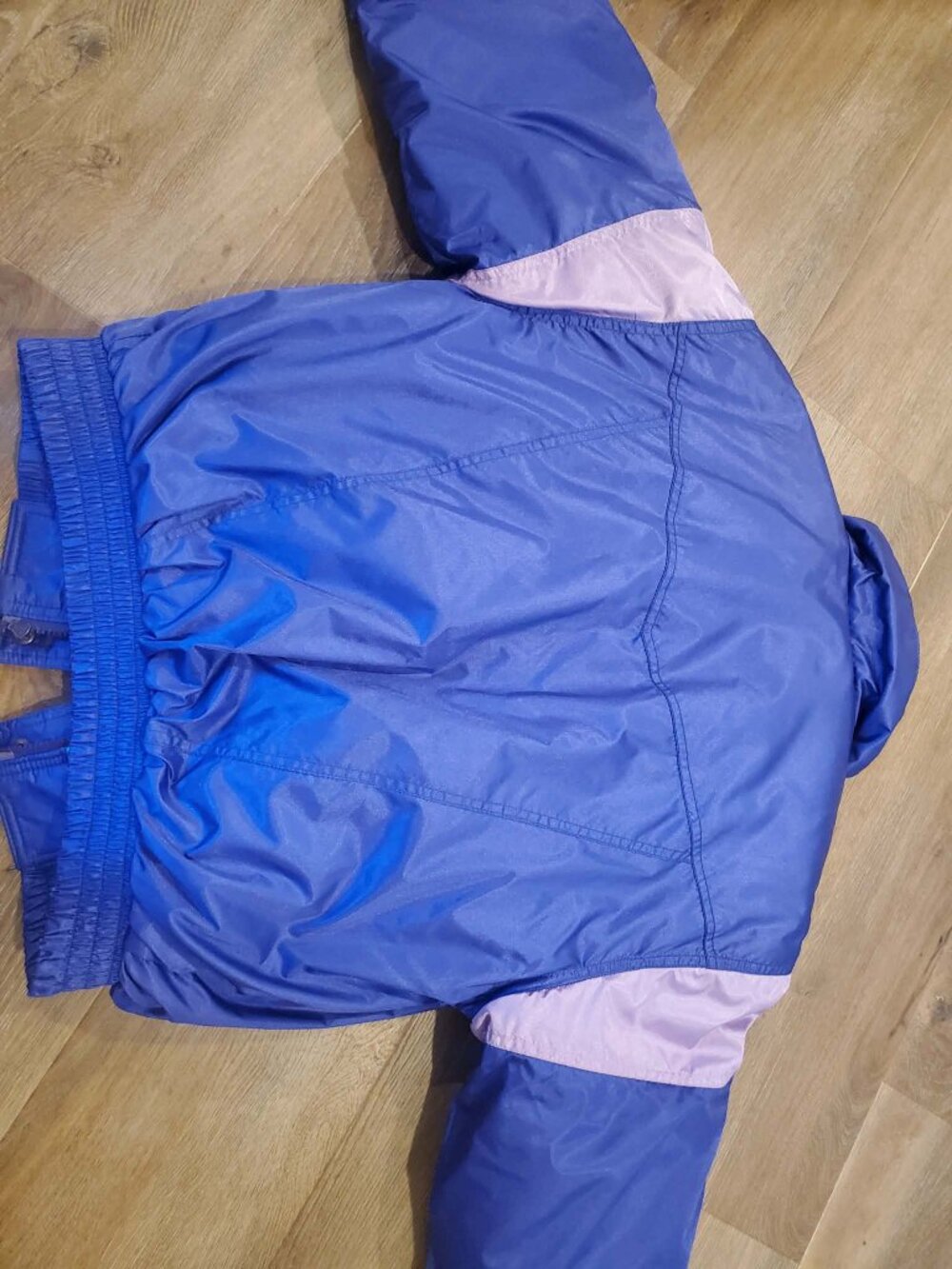 Retro Colorblock Ski Jacket - Picture 12 of 13